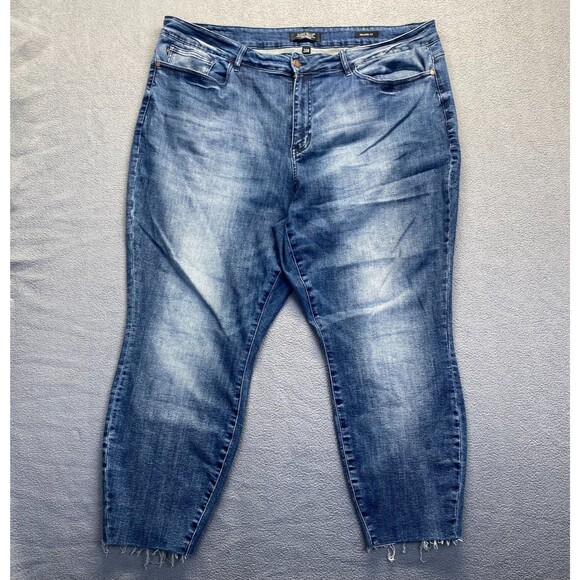Judy Blue Jeans Women Plus Size 24W Blue Relaxed Fit,Stretch - Picture 1 of 15